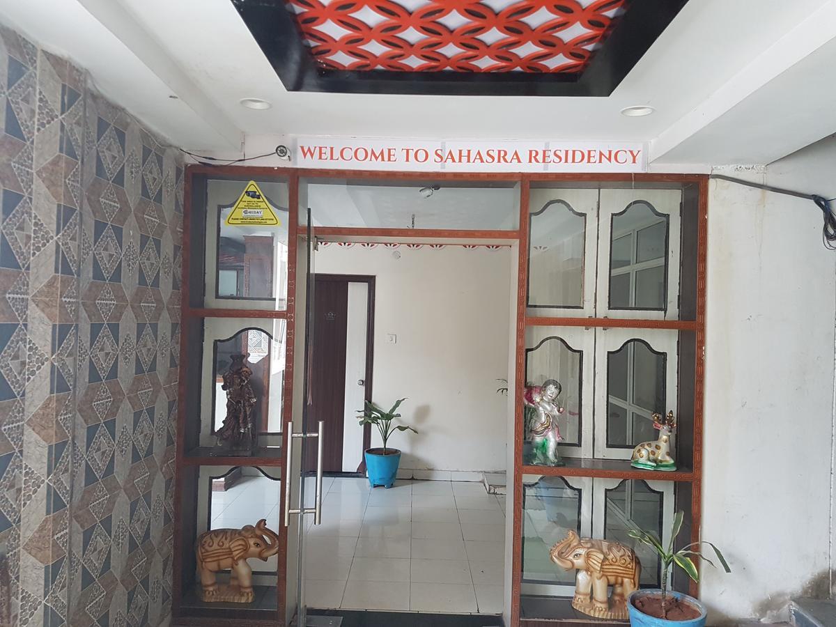 Hotel Sahasra Residency Hyderabad Exterior foto